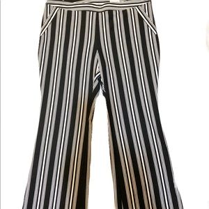 INC Garden Party Killer Stripes SZ 22W, NWT